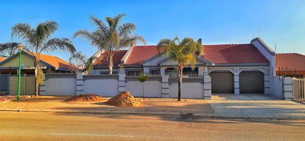 5 Bedroom House