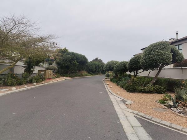 4 Bedroom Townhouse