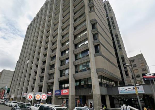1 200 m² Commercial space