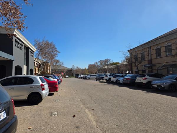 327 m² Commercial space