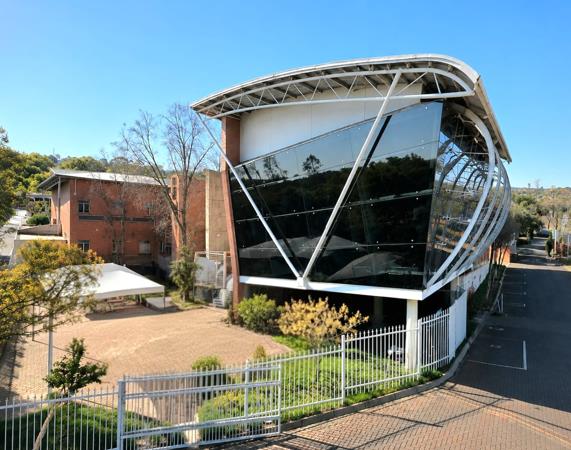 1 230 m² Commercial space