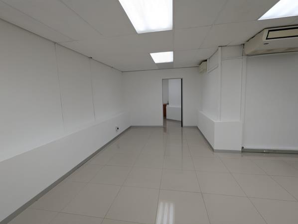 63 m² Commercial space