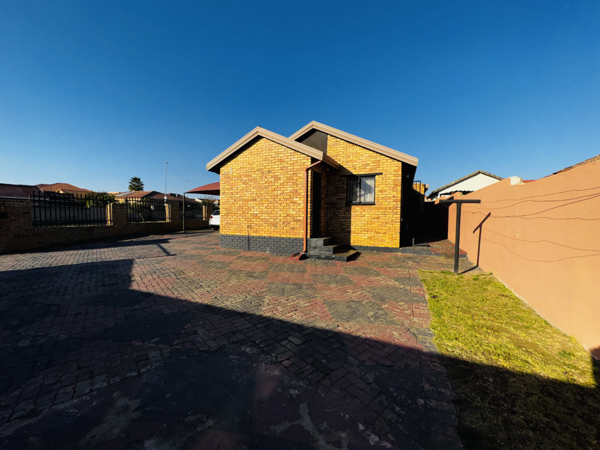 3 Bedroom House