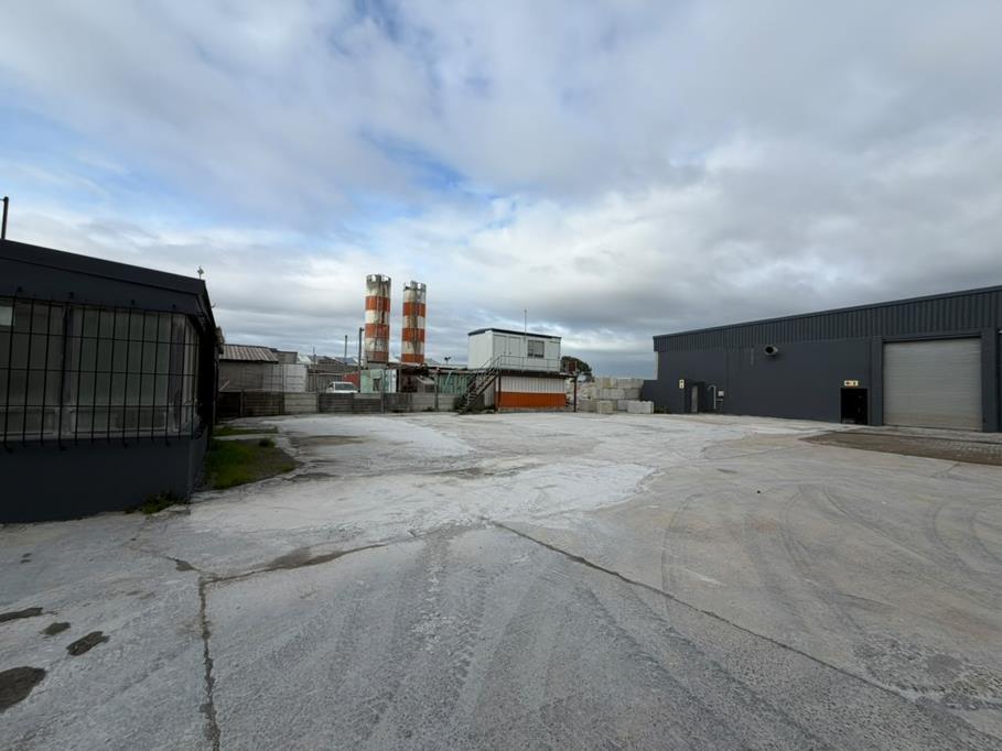 425 m² Industrial space