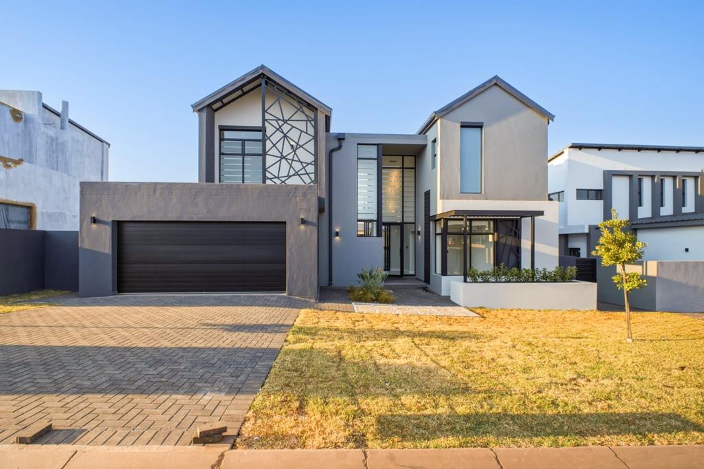 4 Bedroom House