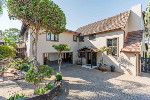 6 Bedroom House