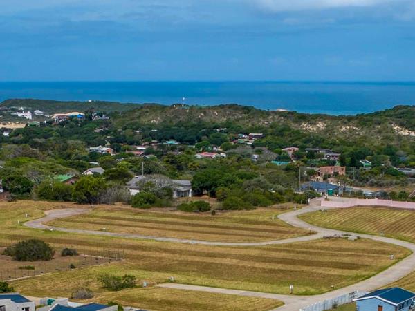 883 m² Land