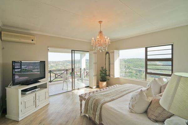 6 Bedroom House