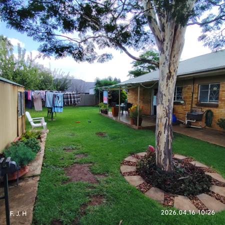 2 Bedroom House