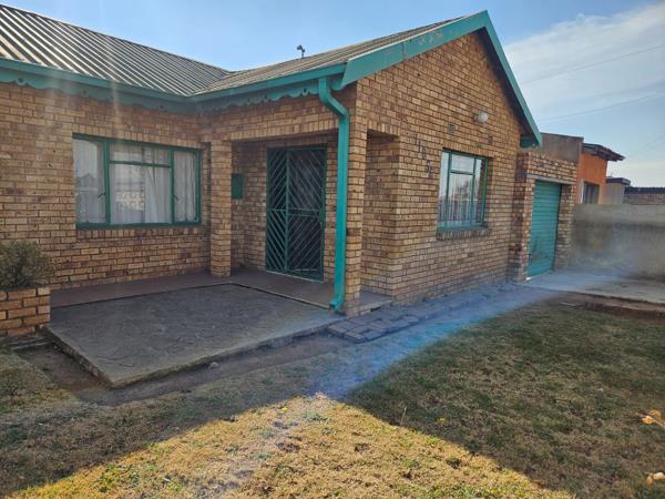 2 Bedroom House