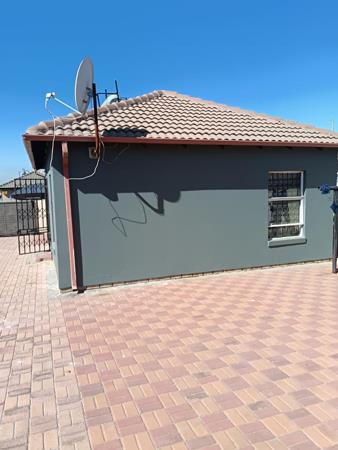 2 Bedroom House