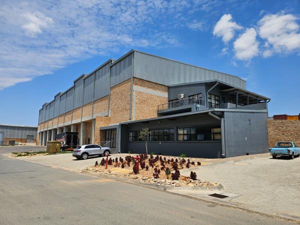 5 024 m² Industrial space