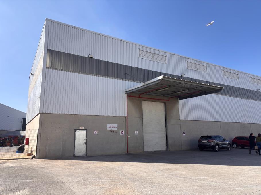 927 m² Industrial space