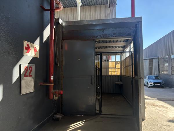 129 m² Industrial space
