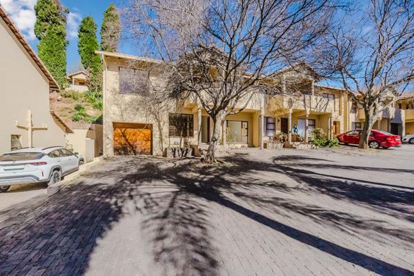 4 Bedroom Townhouse