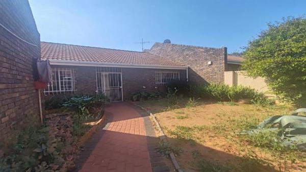 3 Bedroom Cluster