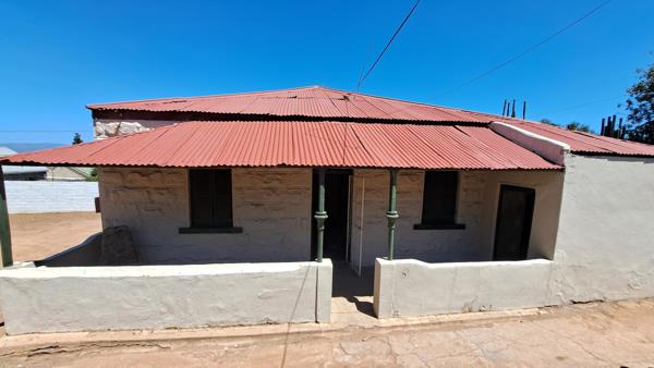 2 Bedroom House
