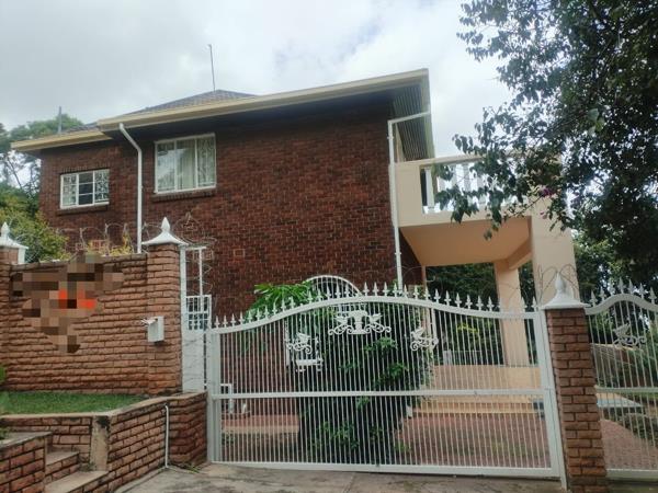 7 Bedroom House