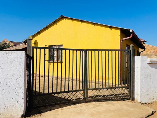 2 Bedroom House