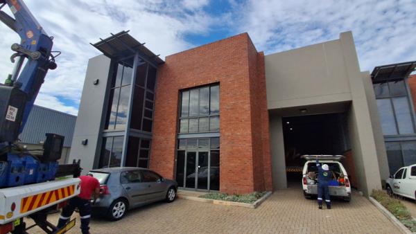 519 m² Industrial space