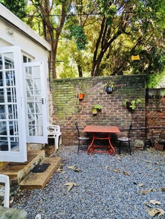 1 Bedroom Garden Cottage