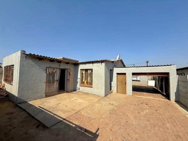 2 Bedroom House