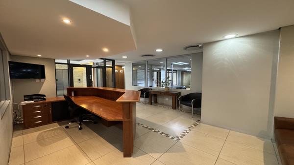 346 m² Commercial space