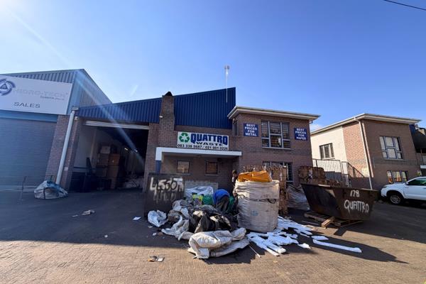 703 m² Industrial space