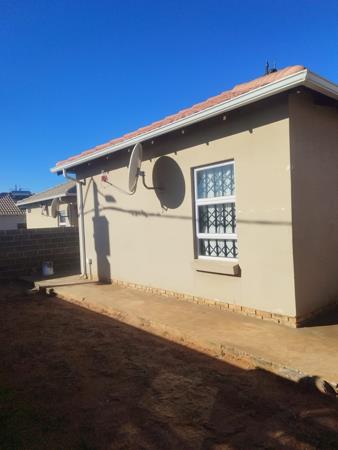2 Bedroom House