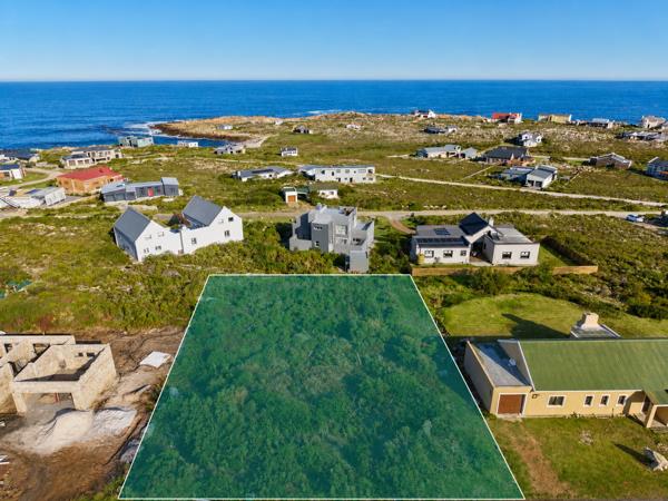1 335 m² Land
