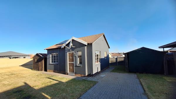 2 Bedroom House