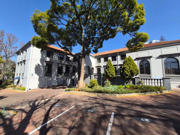 489 m² Commercial space