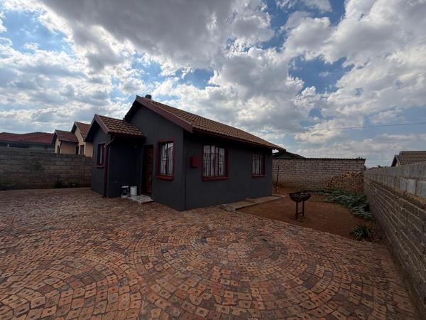 2 Bedroom House