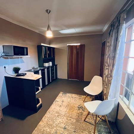 1 Bedroom Garden Cottage