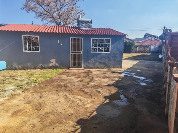 2 Bedroom House