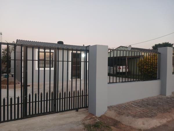 2 Bedroom House