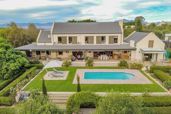 6 Bedroom House