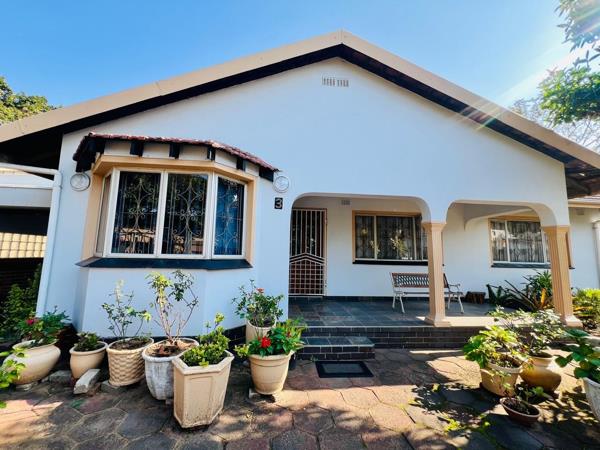 8 Bedroom House