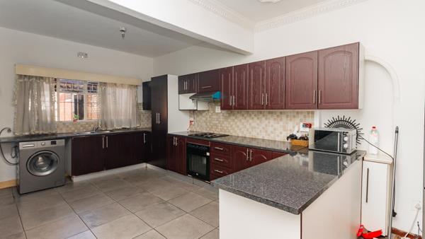 3 Bedroom Townhouse