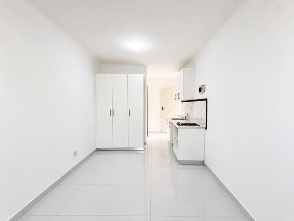1 Bedroom House