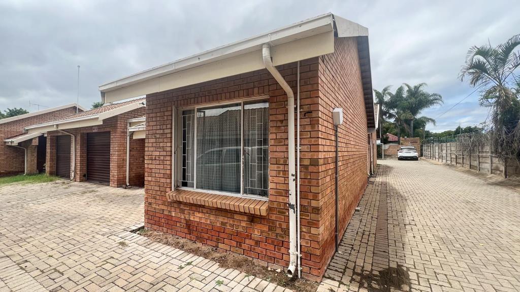1 Bedroom Townhouse