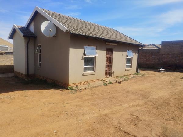 2 Bedroom House