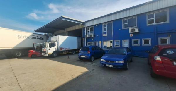 1 069 m² Industrial space