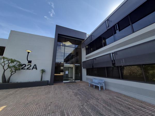 395 m² Commercial space