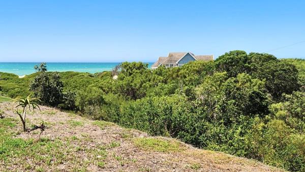 694 m² Land