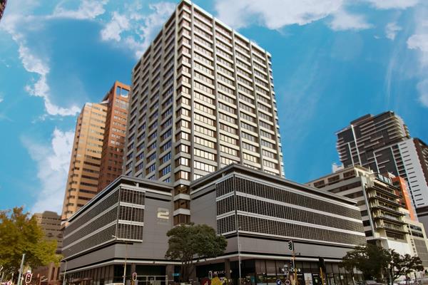 717 m² Commercial space