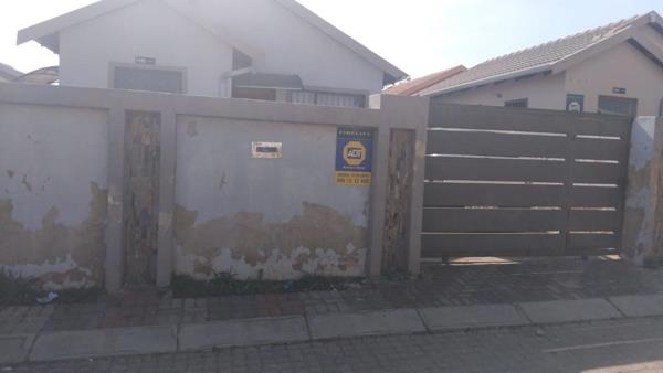 2 Bedroom House