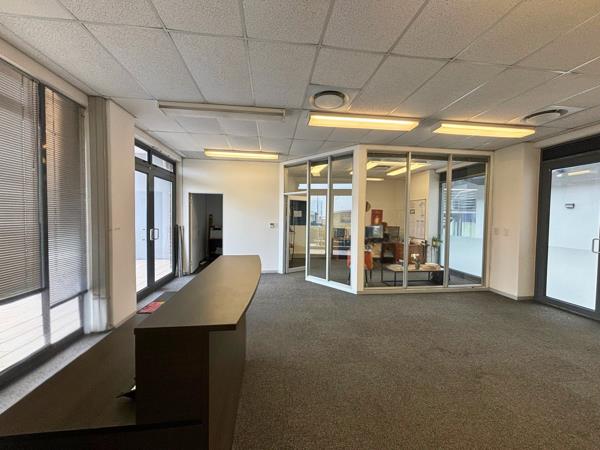 158 m² Commercial space
