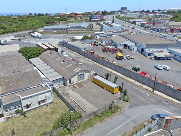 586 m² Industrial space