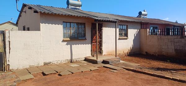 2 Bedroom House